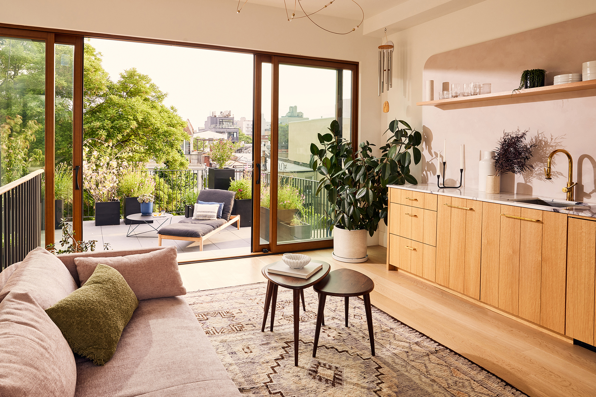 OSSO Architecture's Park Slope Brownstone Penthouse
